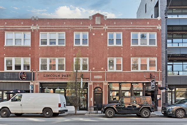 1st image of 2468 N Lincoln Ave APT 2S