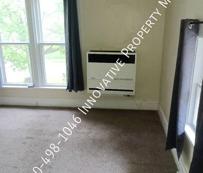 302 Pine St #3 — Photo 7