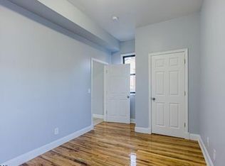 911 S 18th St #2, Newark, NJ 07108