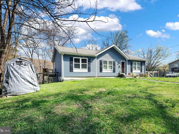 61 S Brandywine Ave, Coatesville, PA 19320