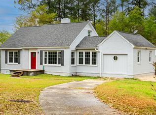5667 Springfield Rd, Williston, SC 29853