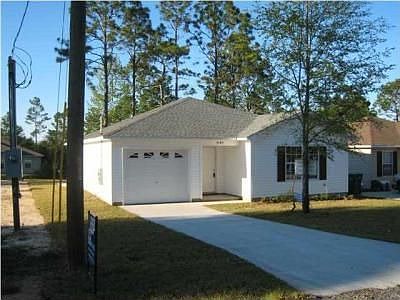 2nd image of 3143 Forrest Ave