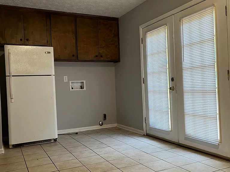 255 Jockey Club Dr — Photo 11