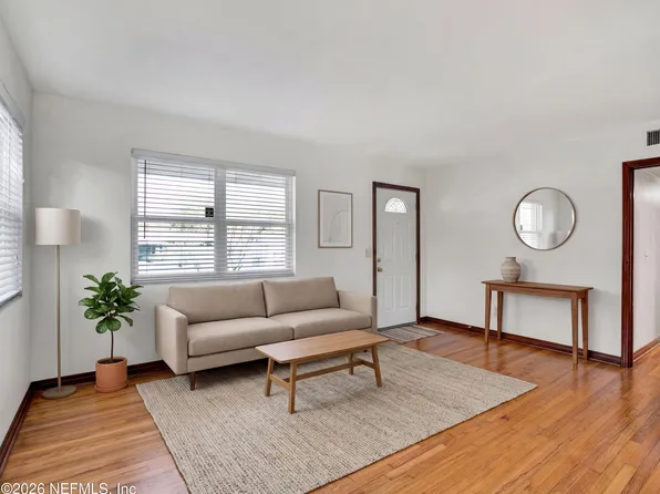 321 TIDEWATER Circle E, Jacksonville, FL 32211