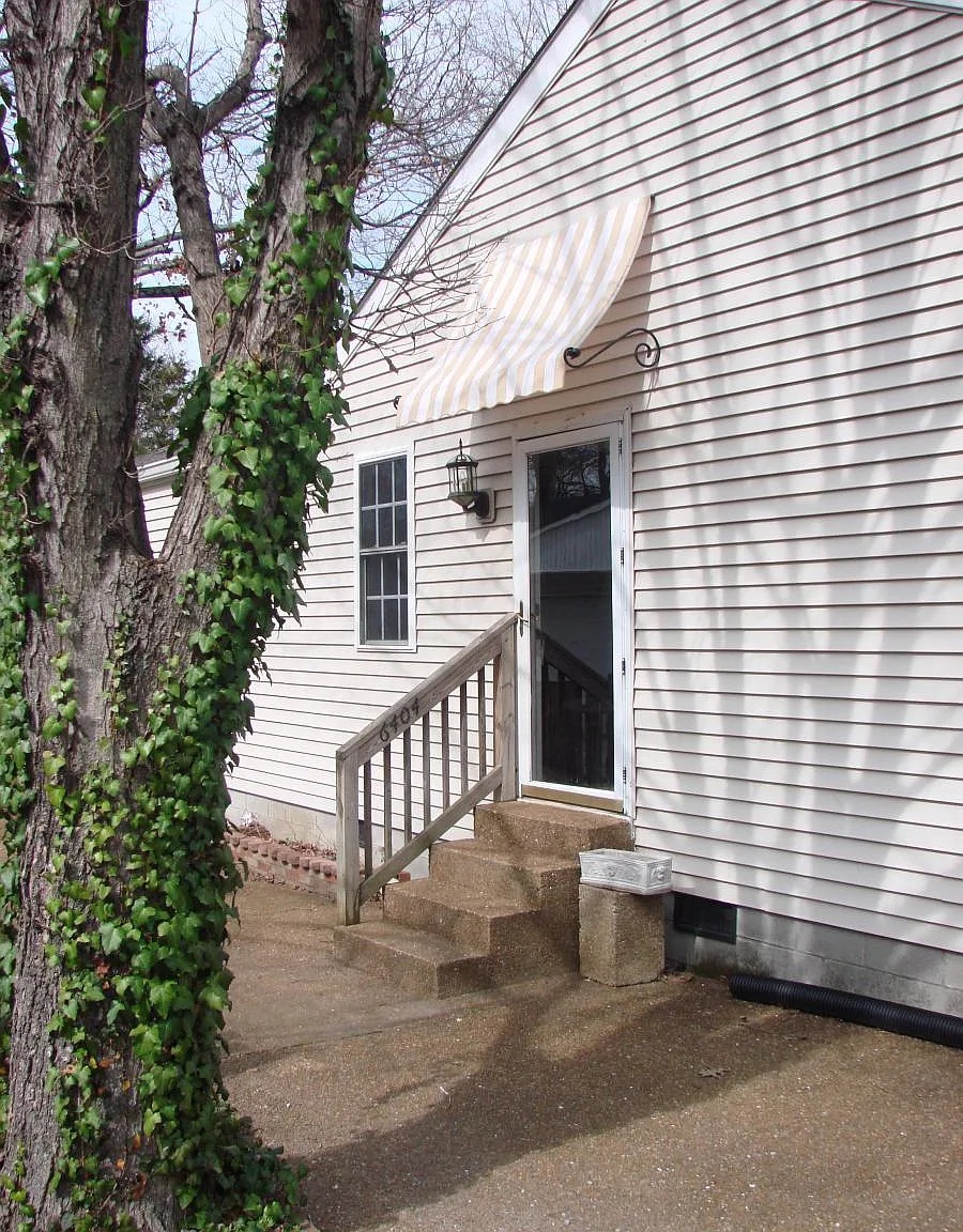 2 bed, 1200 sqft, $1,650 — Photo 1