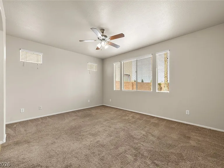 428 Eternity St — Photo 16