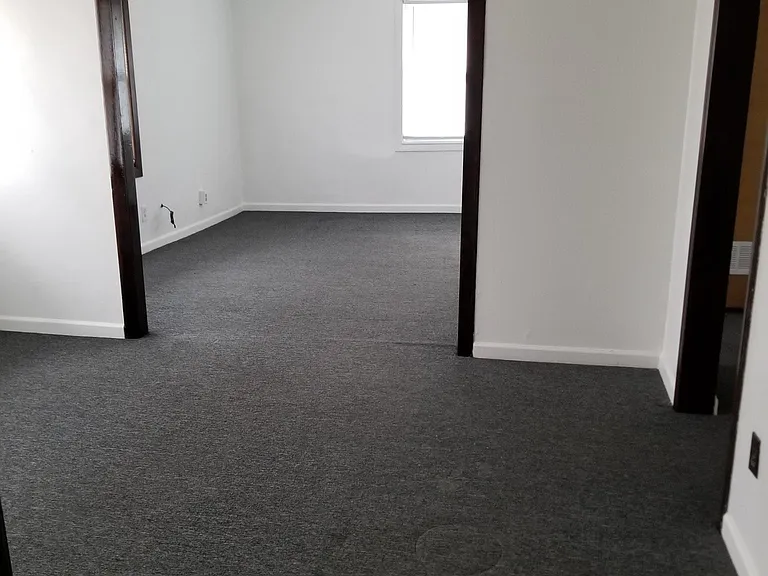 800 N Central Ave #2 — Photo 1