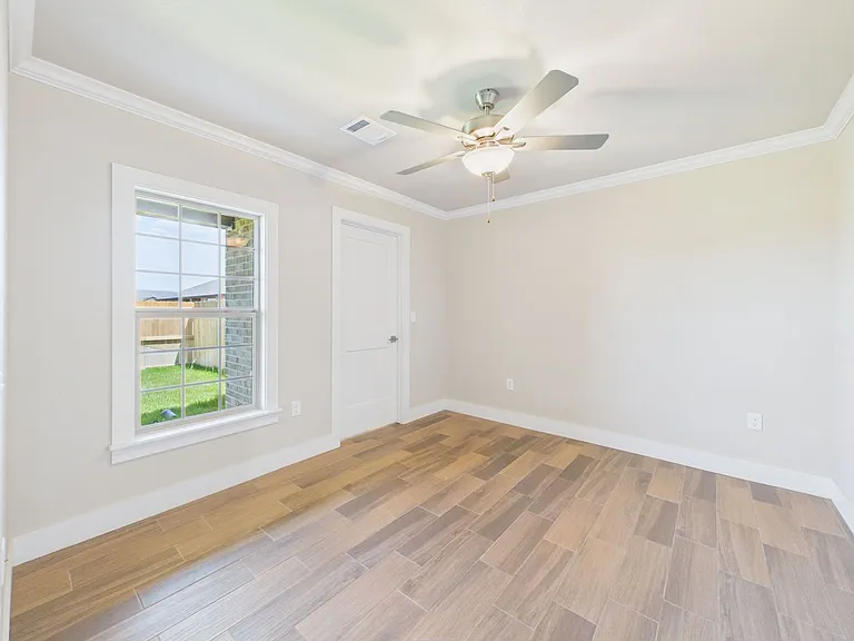 9770 Elite St — Photo 46