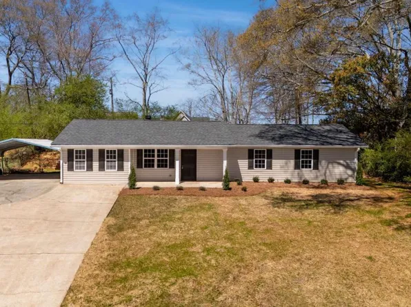6014 Mitchell St, Flowery Branch, GA 30542
