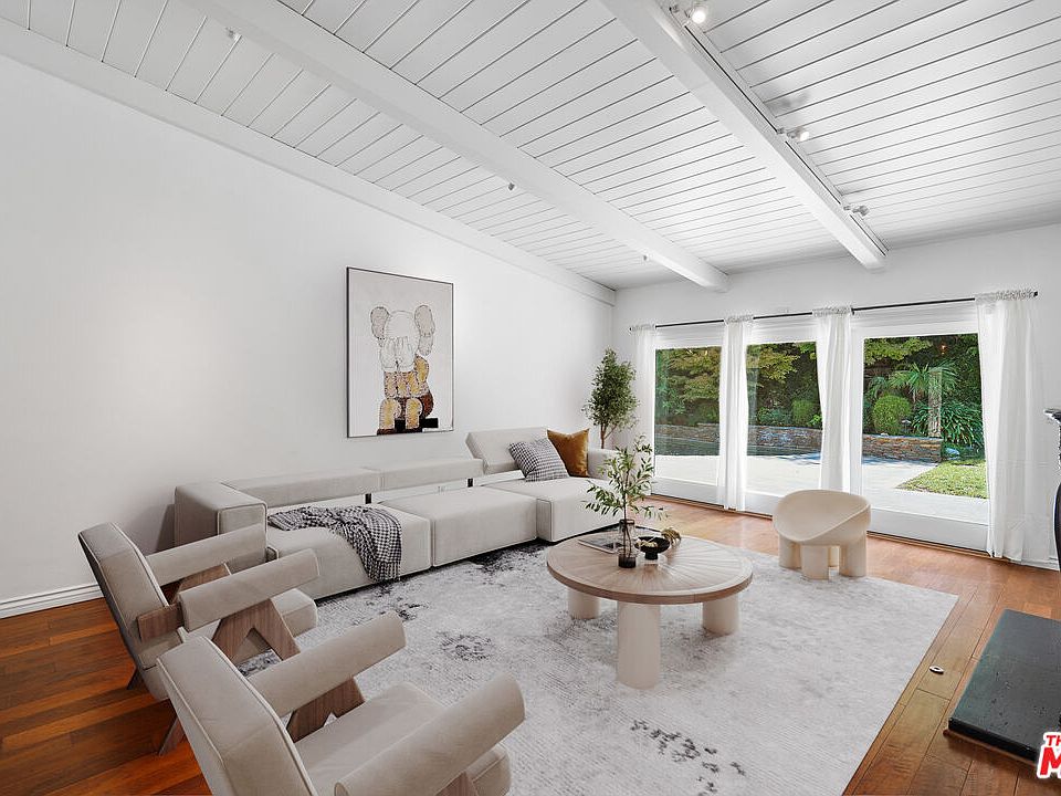 23742 Kivik St, Woodland Hills, CA 91367 | Zillow