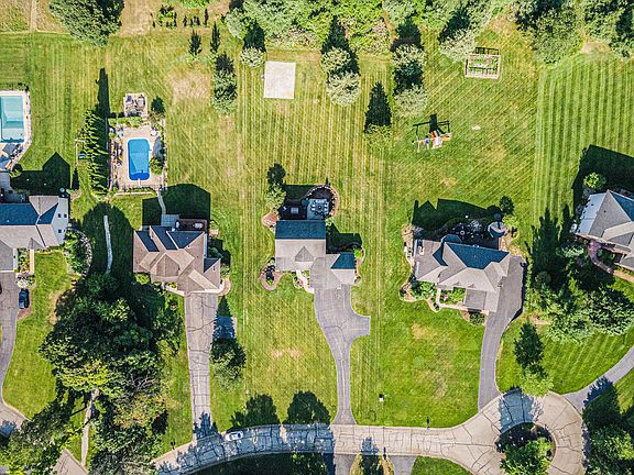 5th image of 4658 Linden Branch Dr NE