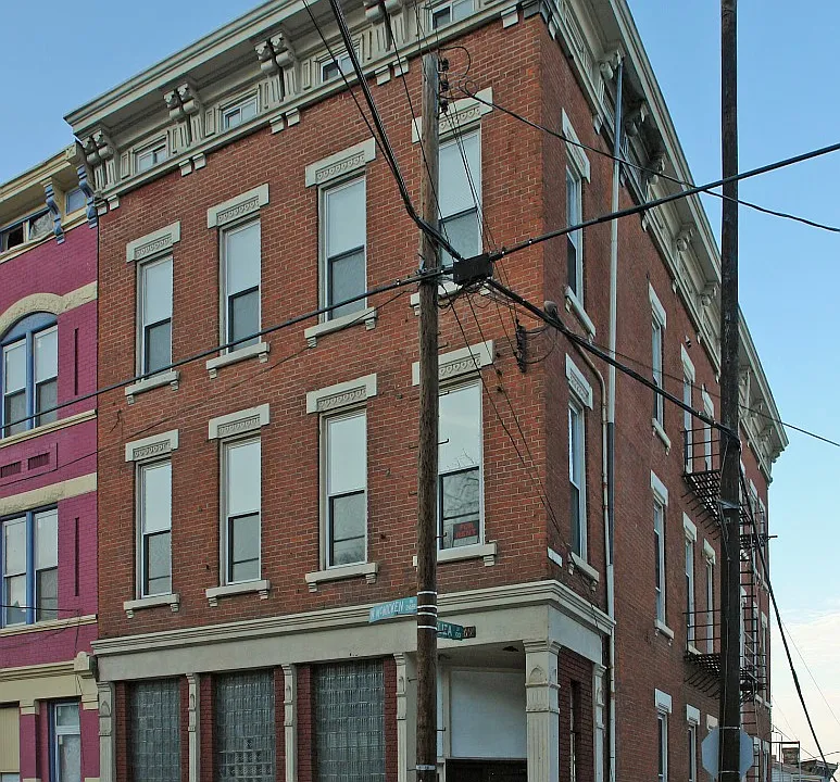 2469 W McMicken Ave #5