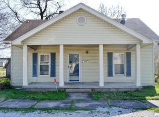 604 Filmore St, Metropolis, IL 62960