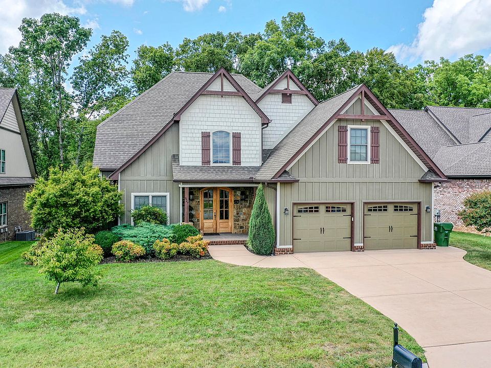 1st image of 627 Karch Dr