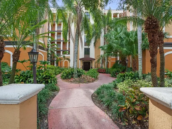 12538 Floridays Resort Dr #411, Orlando, FL 32821