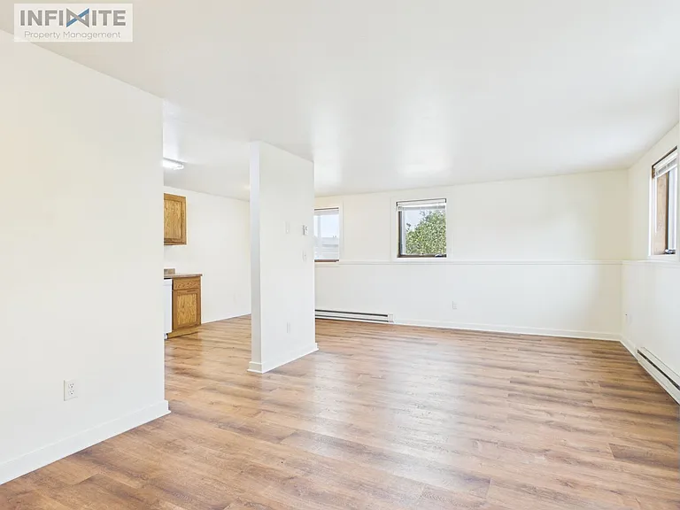 215 S 18th Ave #4 — Photo 14