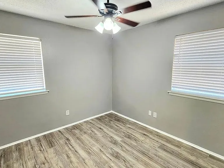 822 Lakeview Rdg — Photo 10