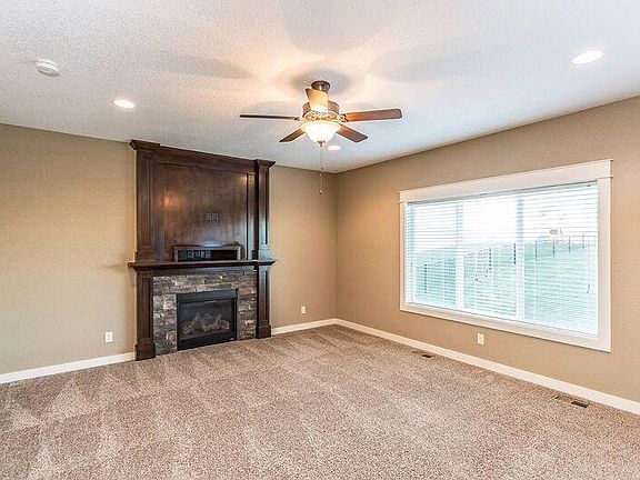 2nd image of 1232 S Harper Ct