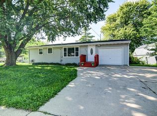 913 Northport Dr, Madison, WI 53704