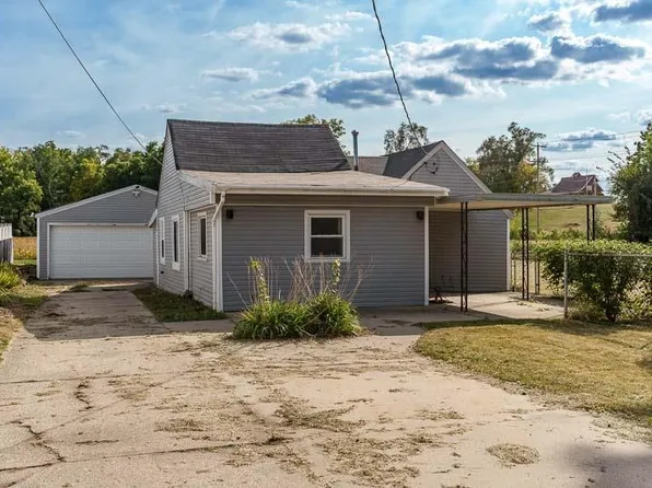 610 Clark St, South Beloit, IL 61080