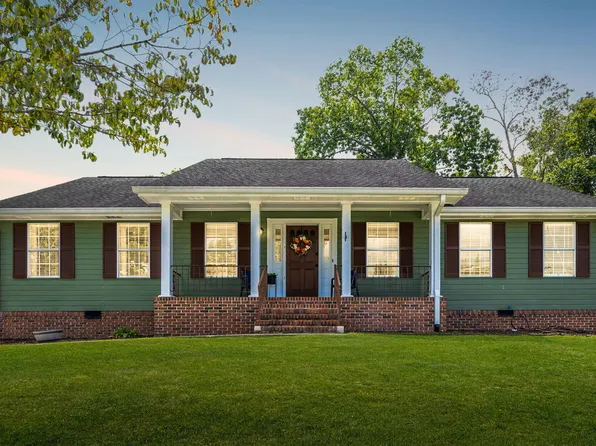 6011 Barkley Creek Dr, Ooltewah, TN 37363