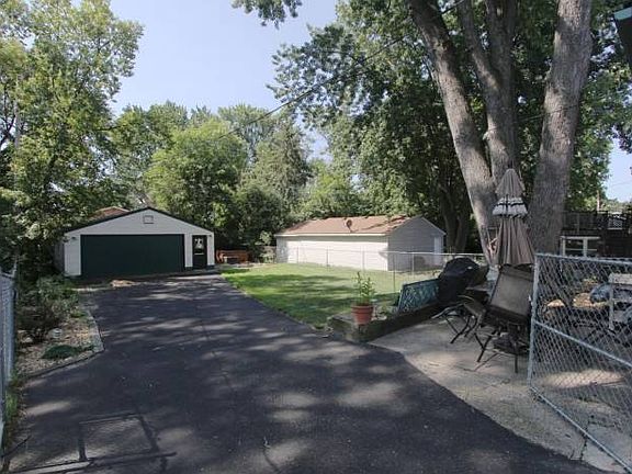 Spacious Backyard.