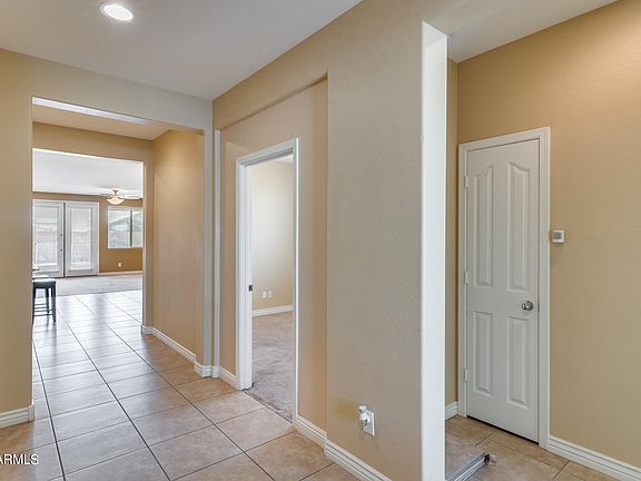 4th image of 18647 W Vogel Ave