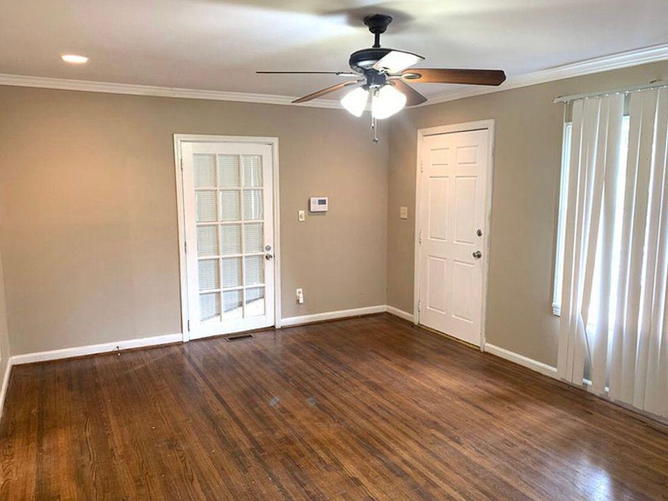 1st image of 806 Lupton Dr