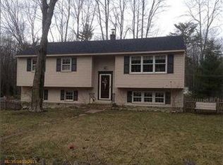43 Wildwood Dr, Saco, ME 04072