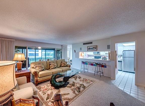 4th image of 2721 W Gulf Dr Unit 106