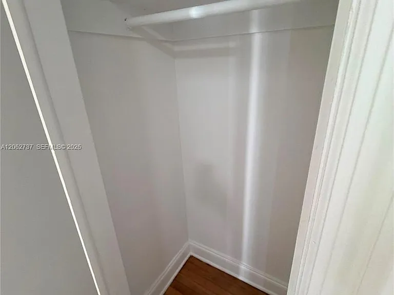 1027 Euclid Ave #4 — Photo 6