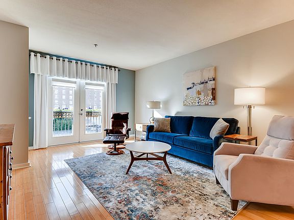 3rd image of 800 Peachtree St NE APT 1508