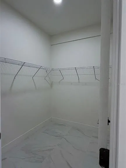 4106 N Thatcher Ave #B — Photo 18
