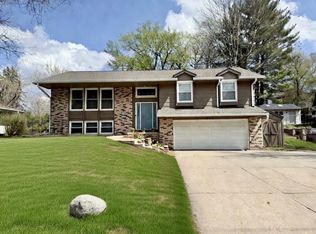 1161 23rd St, West Des Moines, IA 50266