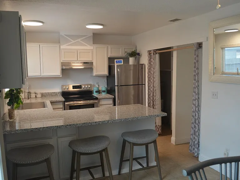 5953 Bamford Dr — Photo 10