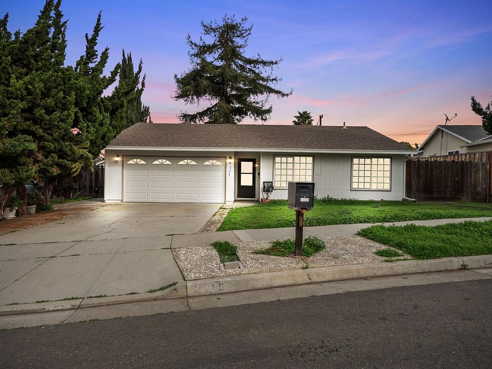 1st image of 3116 Haga Dr