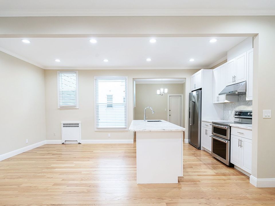 1st image of 3830 Divisadero St APT 202