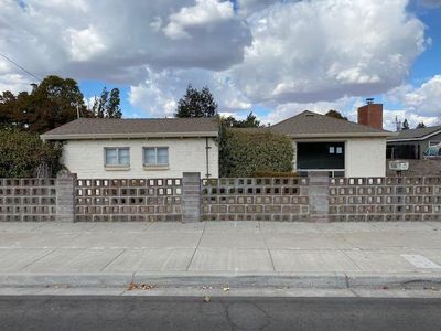 1028 Magnolia St, Oakdale, CA, 95361