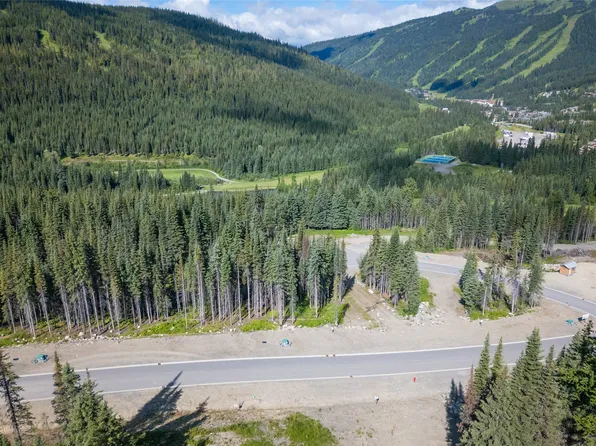 11 McGillivray Lake Dr, Sun Peaks, BC V0E 5N0