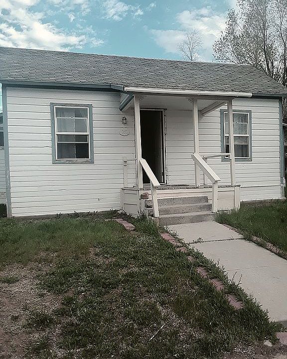 2nd image of 25 Sunshine St