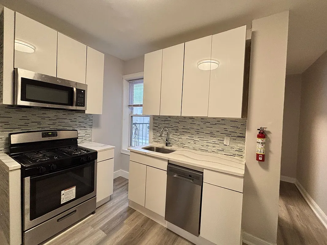 5304 Palisade Avenue 506B