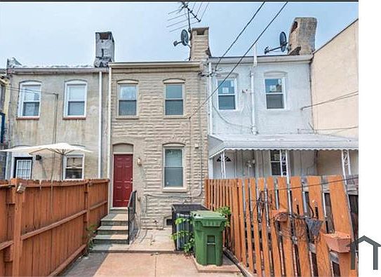 5th image of 135 N Decker Ave