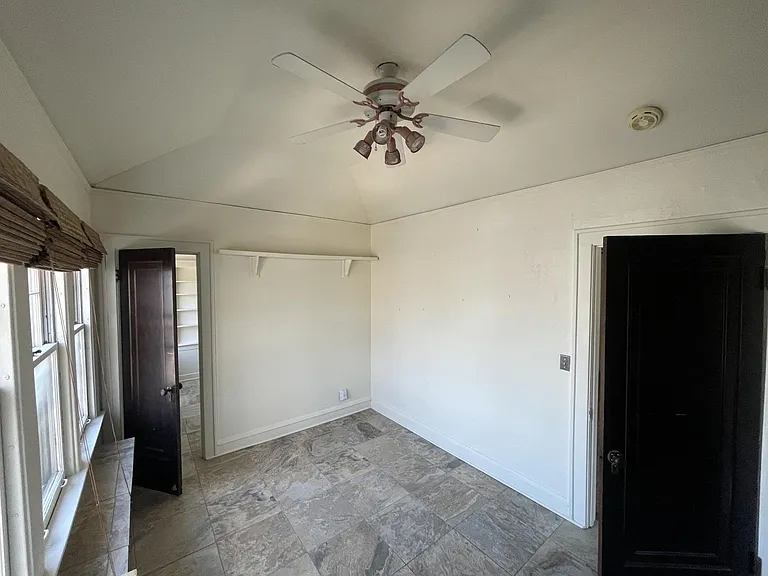 1151 Saint Johns Ave #E — Photo 3