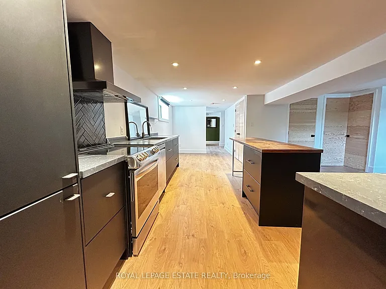 65 Maywood Park #LOWER — Photo 23