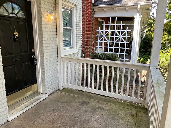 2nd image of 2113 Maplewood Ave