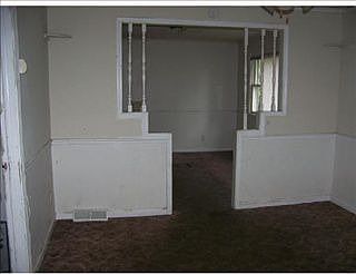 3rd image of 425 S Albert Ave
