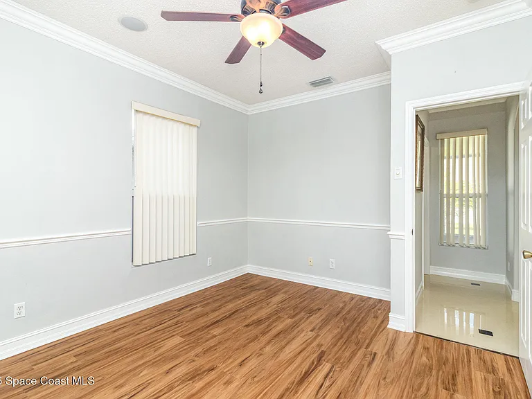 2893 Glasbern Cir — Photo 14