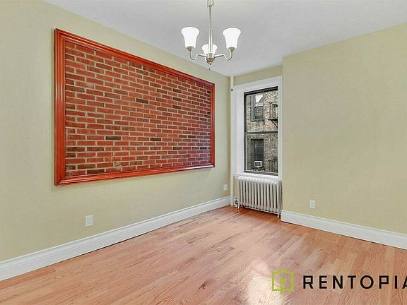 4th image of 1035 Union St #4I