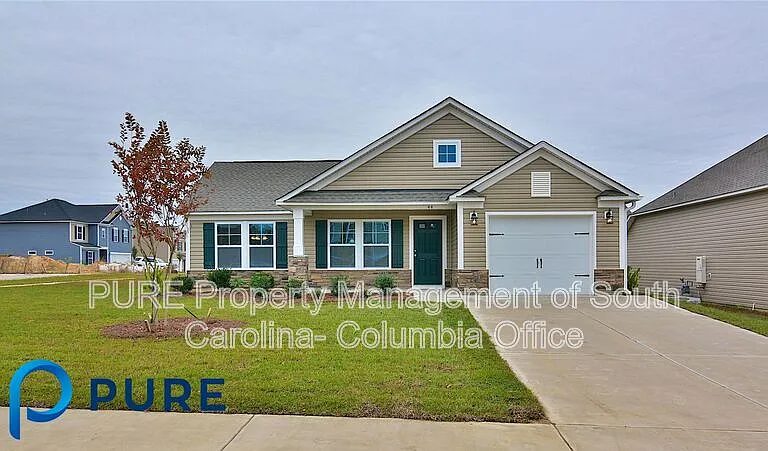44 Bayberry Ct — Photo 2