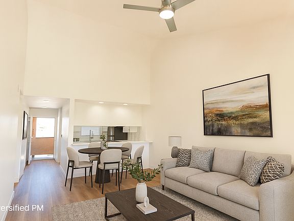 2nd image of 430 Gaviota Ave APT 302